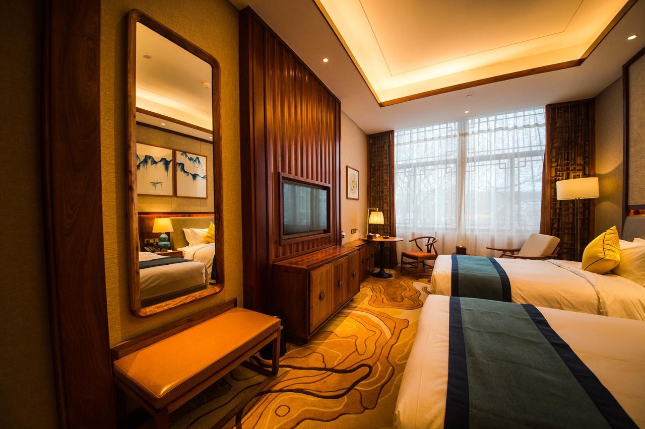 Argyle Boutique Hotel Huzhou Bagian luar foto