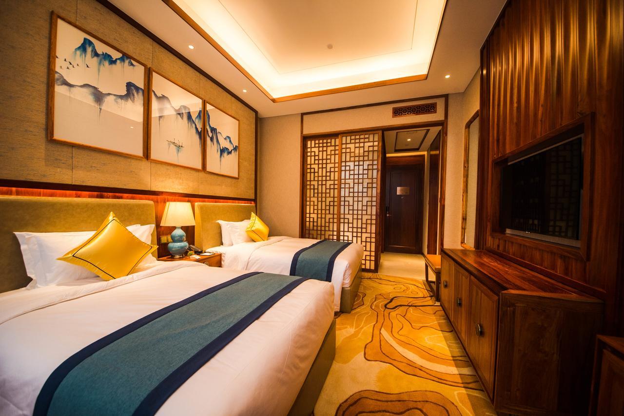 Argyle Boutique Hotel Huzhou Bagian luar foto